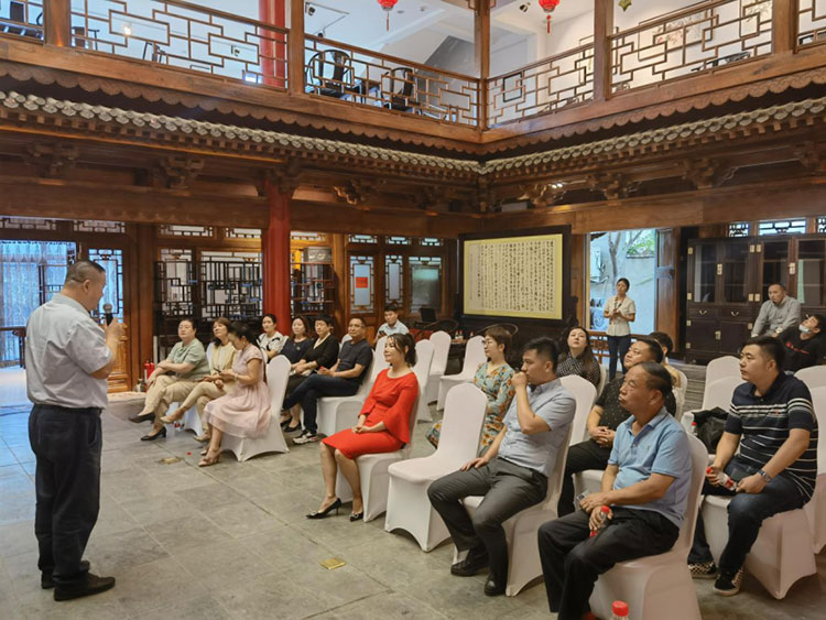 图片-2.jpg