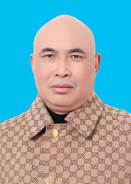吕律.jpg