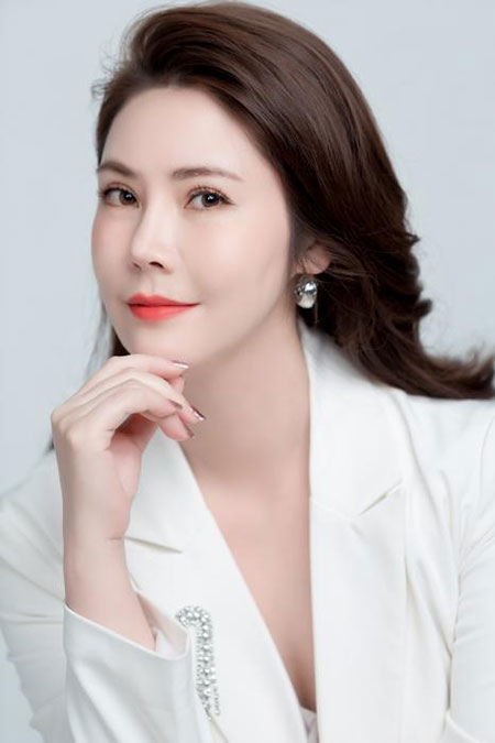 秦黎明.jpg